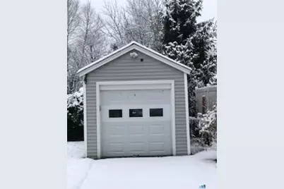 28 Hobbie Street, Stamford, CT 06902 - Photo 11