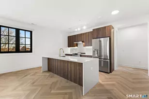 100 E Putnam Ave, Greenwich, CT 06807 - Photo 23