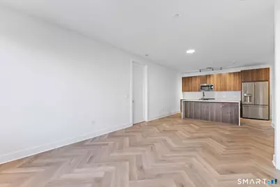 100 East Putnam Avenue #203, Greenwich, CT 06807 - Photo 3