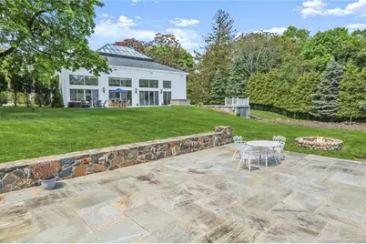 345 Governors Lane, Fairfield, CT 06824 - Photo 39