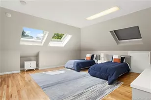 345 Governors Ln, Fairfield, CT 06824 - Photo 29