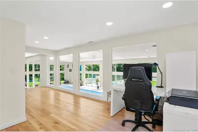 345 Governors Lane, Fairfield, CT 06824 - Photo 21