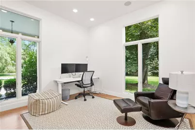 345 Governors Lane, Fairfield, CT 06824 - Photo 15