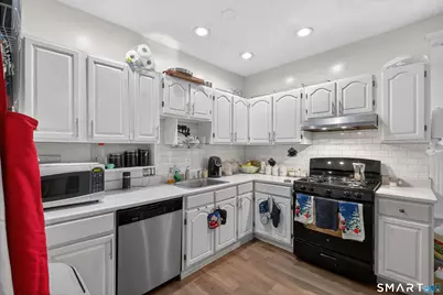 361 Ridgefield Avenue #1, Bridgeport, CT 06610 - Photo 3