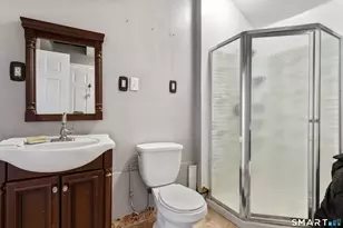 185 Bunker Hill Ave, Waterbury, CT 06708 - Photo 19