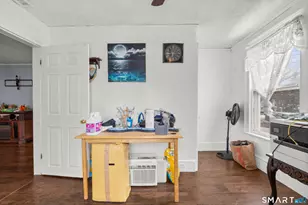 185 Bunker Hill Ave, Waterbury, CT 06708 - Photo 31