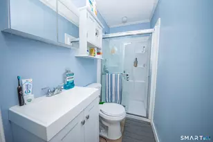 4 Georgetown Dr, Enfield, CT 06082 - Photo 13