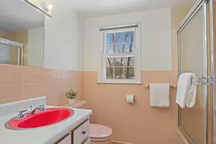 148 Millspaugh Dr, Fairfield, CT 06824 - Photo 33