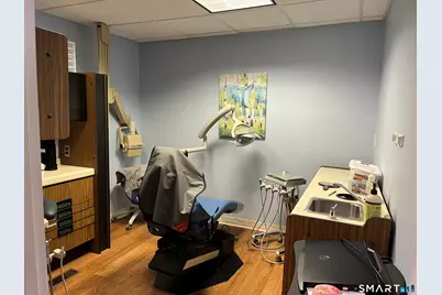 27 Oak Street, Stamford, CT 06905 - Photo 13