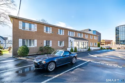 27 Oak Street, Stamford, CT 06905 - Photo 15