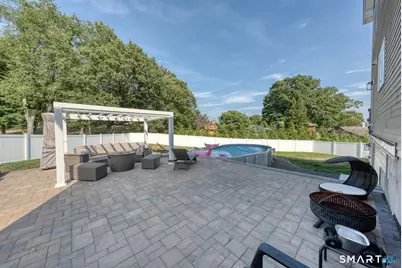 70 Jack English Drive, Middletown, CT 06457 - Photo 3