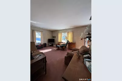 9 Central Avenue, Winchester, CT 06098 - Photo 13