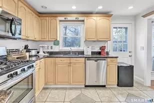 40 Carriage Path N, Milford, CT 06460 - Photo 13