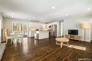 8 Egypt Ln, Clinton, CT 06413 - Photo 5