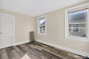 34 Bristol St, West Haven, CT 06516 - Photo 9