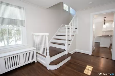 30 Sedgwick Road, West Hartford, CT 06107 - Photo 3