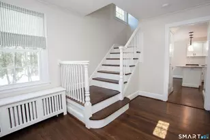 30 Sedgwick Rd, West Hartford, CT 06107 - Photo 3