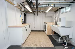 30 Sedgwick Rd, West Hartford, CT 06107 - Photo 35