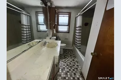 17 Forest Lane, Bloomfield, CT 06002 - Photo 3