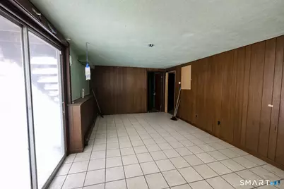 17 Forest Lane, Bloomfield, CT 06002 - Photo 9