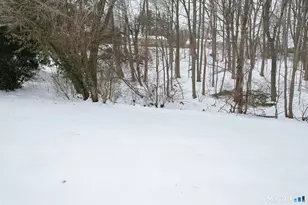 193 Plainfield Dr, Watertown, CT 06779 - Photo 9