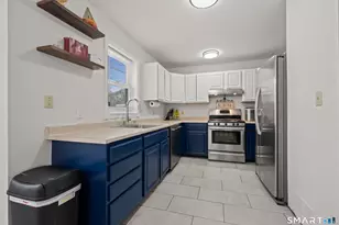 95 Hampton St, Hartford, CT 06120 - Photo 9