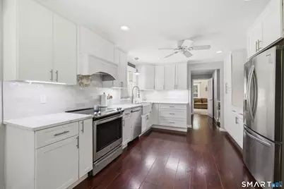 17 Wolfpits Road, Bethel, CT 06801 - Photo 9