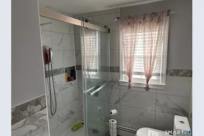 45 Swampscott Street, West Haven, CT 06516 - Photo 11