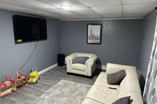 45 Swampscott St, West Haven, CT 06516 - Photo 17