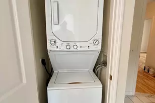 35 Maple Tree Ave, Stamford, CT 06906 - Photo 19