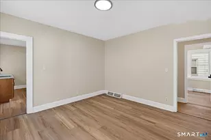 38 Bristol St, West Haven, CT 06516 - Photo 11