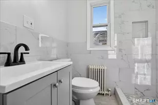 38 Bristol St, West Haven, CT 06516 - Photo 9