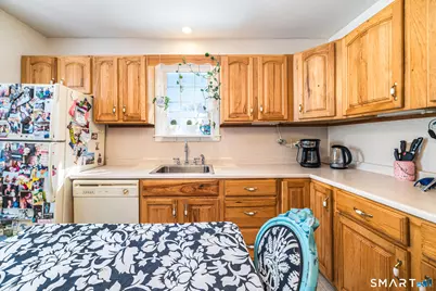 11 Willard Avenue, Enfield, CT 06082 - Photo 15