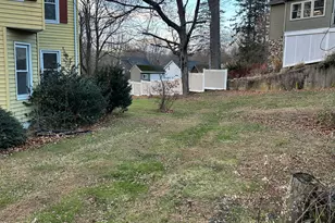 19 High St, Plymouth, CT 06786 - Photo 5