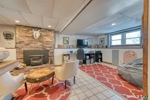 100 Spice Hill Dr, Meriden, CT 06451 - Photo 23