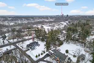 69 Bloomfield Ave, Hartford, CT 06105 - Photo 39