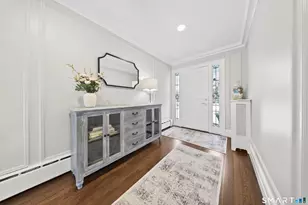 69 Bloomfield Ave, Hartford, CT 06105 - Photo 9