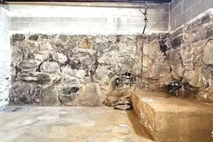 44 Old Waterbury Rd, Plymouth, CT 06786 - Photo 33