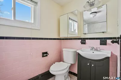42 Carroll Road, Hamden, CT 06517 - Photo 9