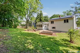 42 Carroll Rd, Hamden, CT 06517 - Photo 1
