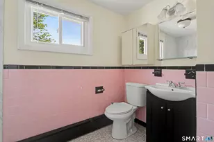 42 Carroll Rd, Hamden, CT 06517 - Photo 21