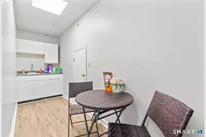 350 Silas Deane Highway #Suite 301-1, Wethersfield, CT 06109 - Photo 13