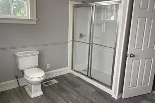 37 Westminster St, Hamden, CT 06518 - Photo 9