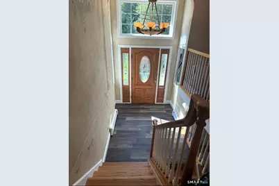 131 Old Elm Road, Fairfield, CT 06825 - Photo 3