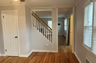 23 Pinewood Rd, Hamden, CT 06518 - Photo 7