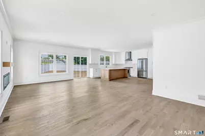 27 Suzanne Circle, Fairfield, CT 06825 - Photo 3