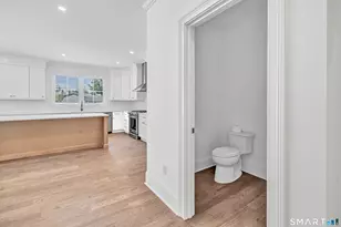 27 Suzanne Cir, Fairfield, CT 06825 - Photo 5