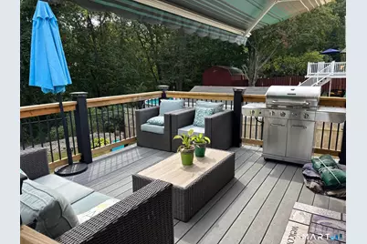 31 Kendall Circle, Waterbury, CT 06708 - Photo 7