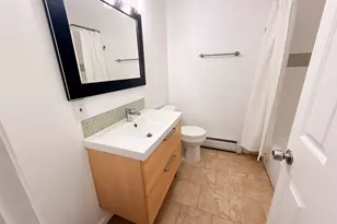 31 Kendall Cir, Waterbury, CT 06708 - Photo 15