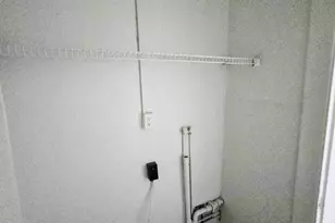 652 Watertown Ave, Waterbury, CT 06708 - Photo 9